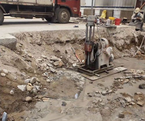 酒泉公路下沉压浆